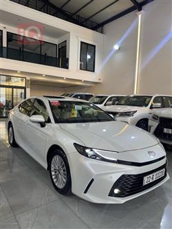 تۆیۆتا کامری